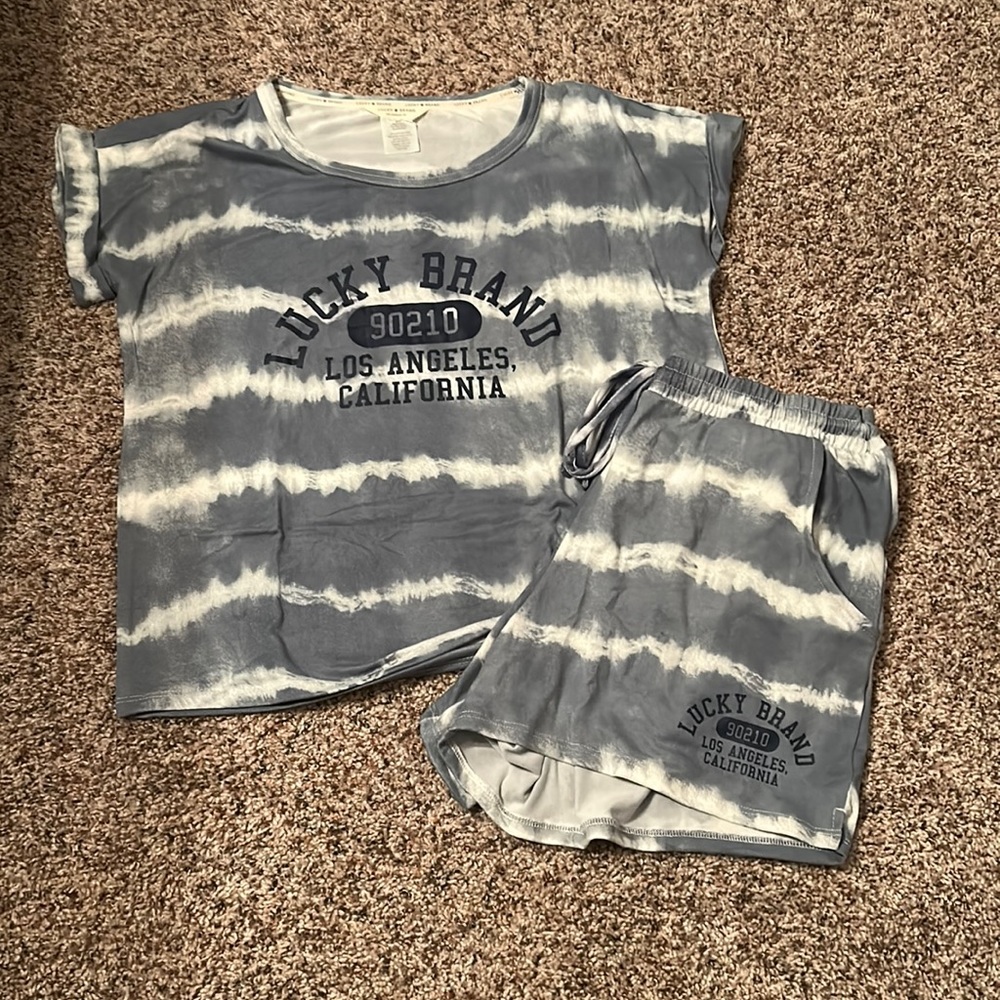 Lucky Brand Set